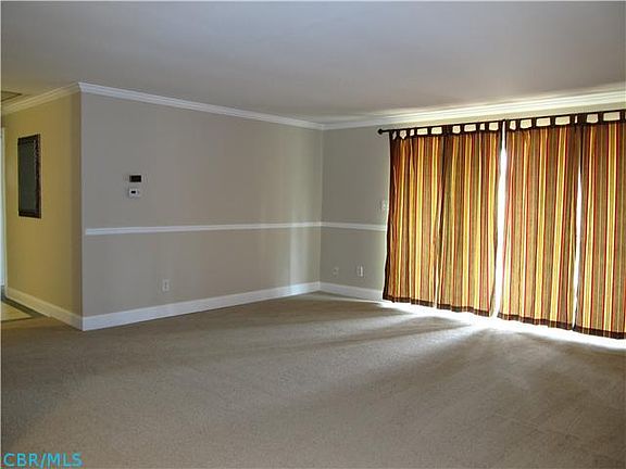 2nd image of 1726 Kaiser Dr