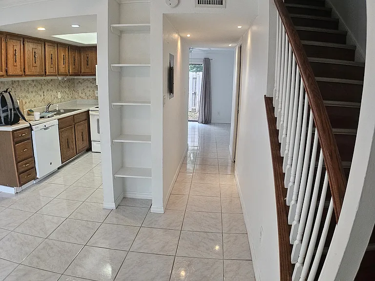 4001 Beneva Rd #123 — Photo 4