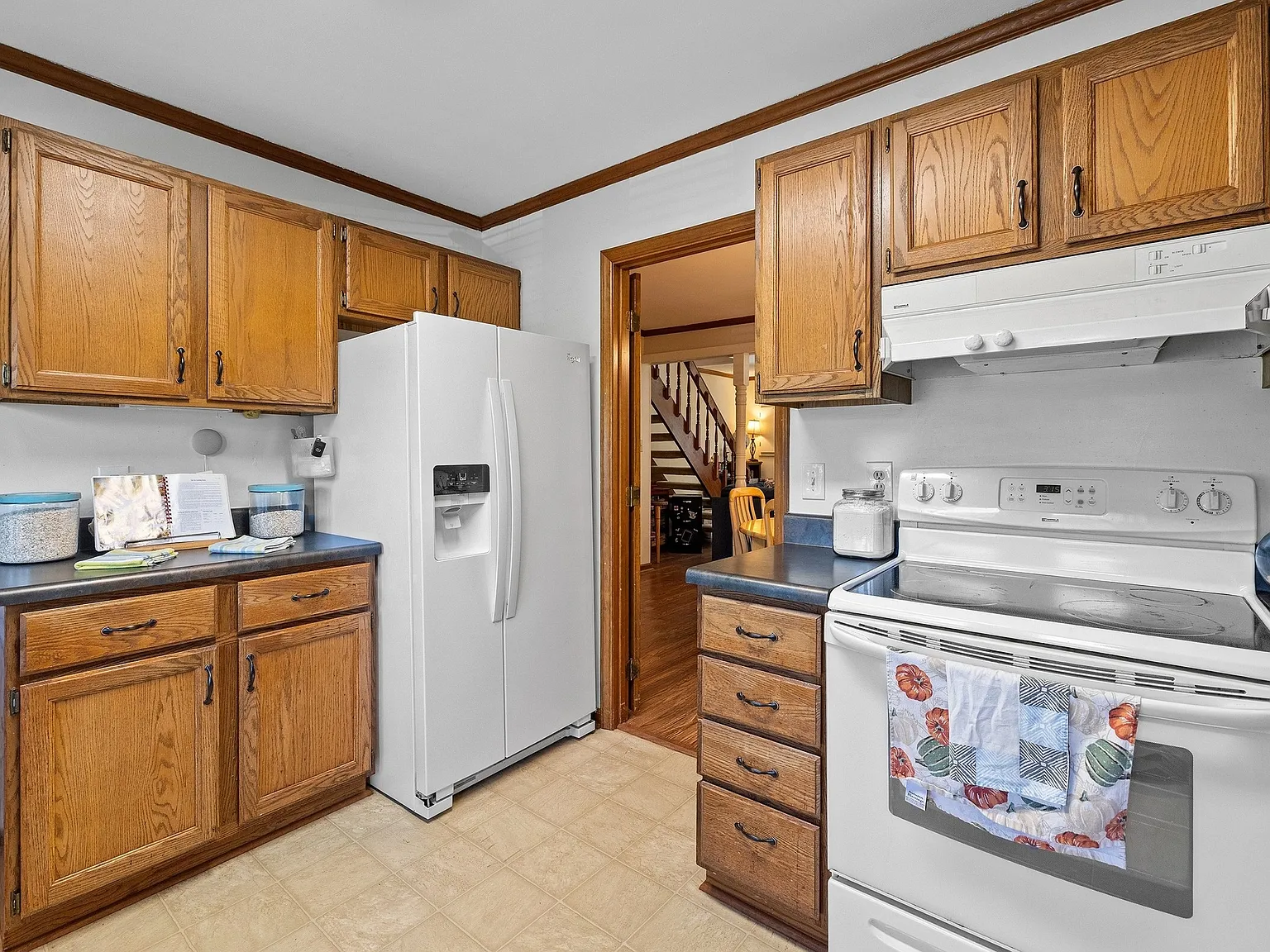2 bed, 1325 sqft, $1,800 — Photo 3