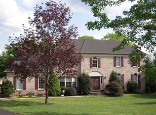 219 Southwind Dr, Doylestown, PA 18901