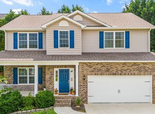 732 Heathgate Rd, Knoxville, TN 37922