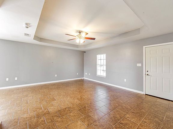 2nd image of 220 Evelyn Ave