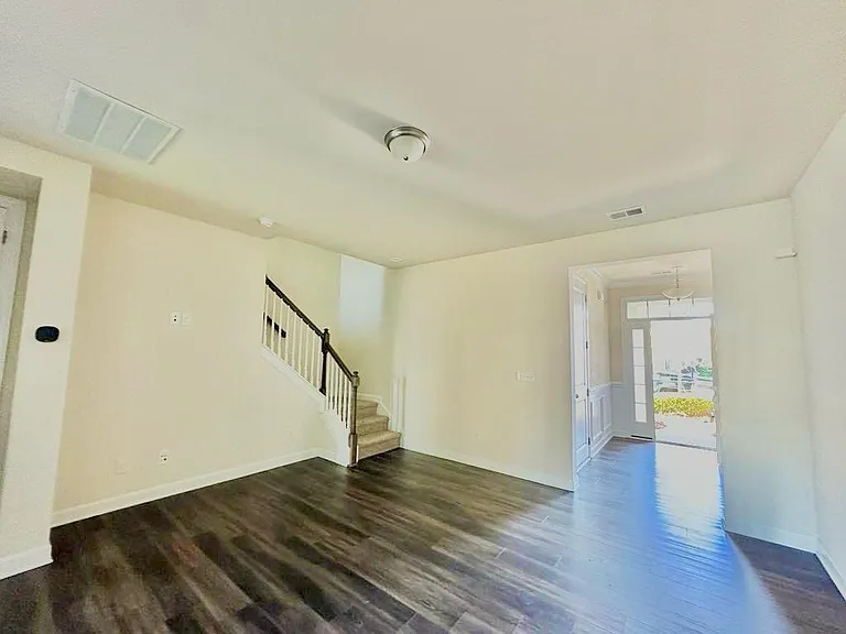 5856 Clan Maclaine Dr — Photo 9
