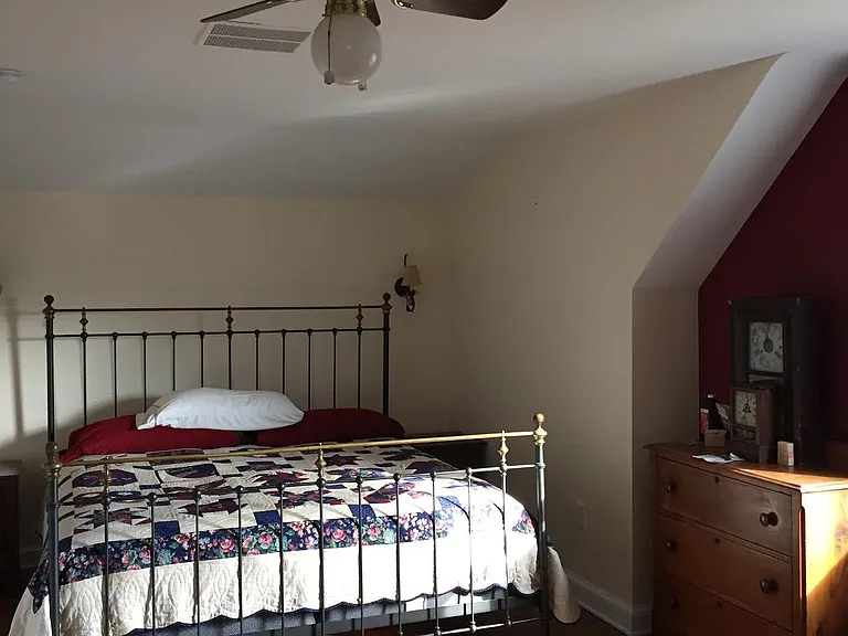 Villa Dr — Photo 14
