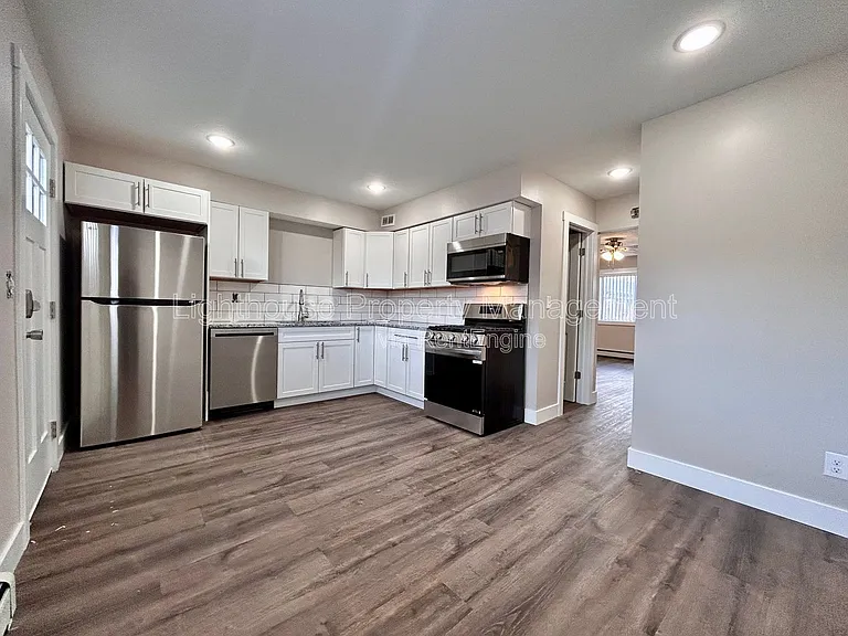 2875 Taft Ave SW #7 — Photo 4