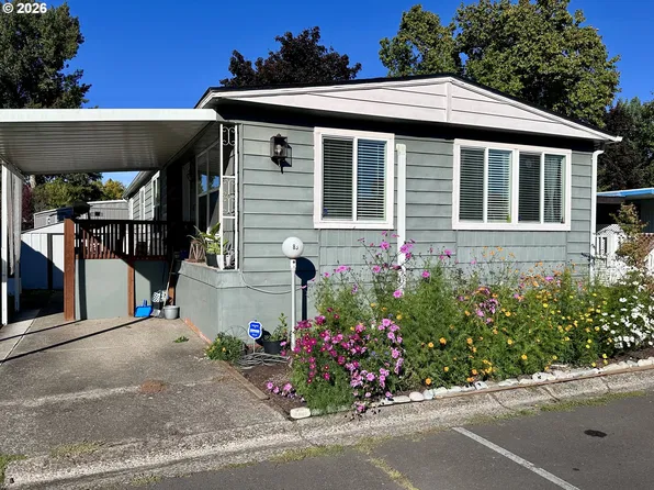 555 N Danebo Ave Space 83, Eugene, OR 97402