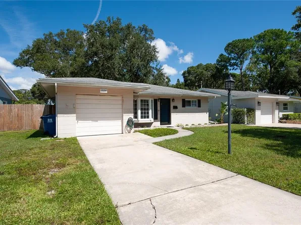 5534 Atlantic Ave N, Saint Petersburg, FL 33703
