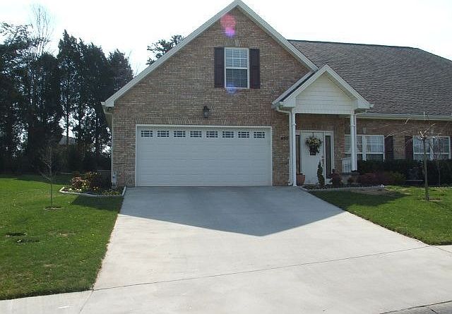 1st image of 455 Lochmere Dr