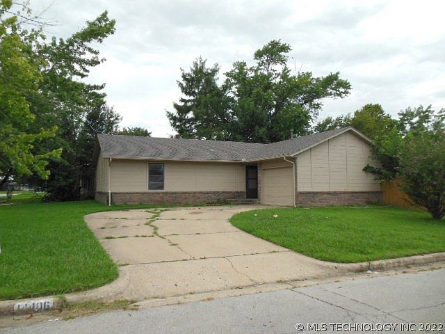 1st image of 14406 S Oak Ct