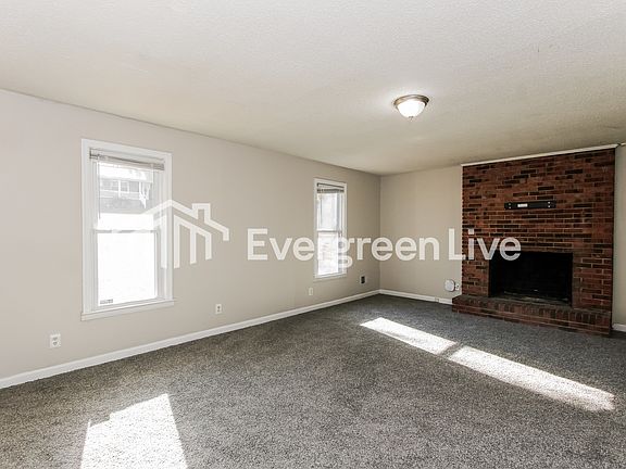 4th image of 616 Torwood Dr