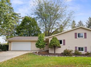 213 S 15th Ave, West Bend, WI 53095