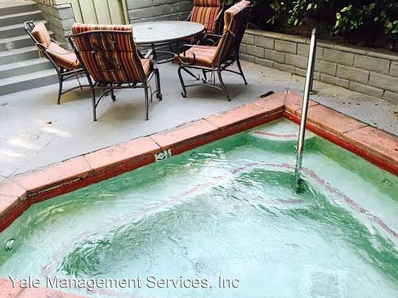 3rd image of 10822 Otsego St APT 203