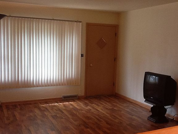 2nd image of 2722 Varonen Ave