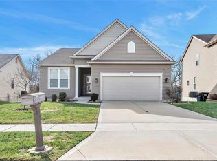 55 Huntleigh Woods Ct, Wentzville, MO 63385