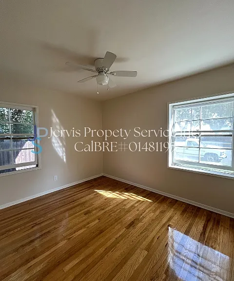 928 N Garfield St #928 — Photo 5