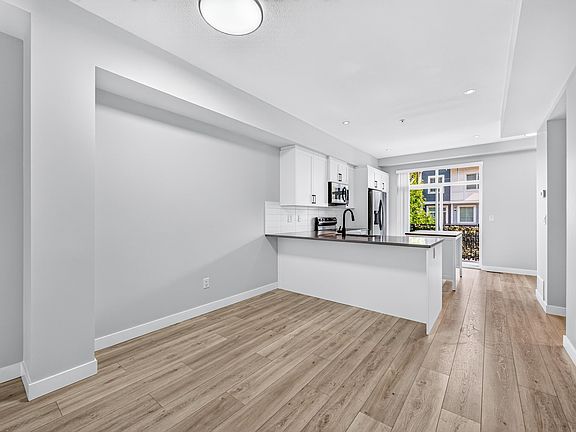 5th image of 20180 84th Ave #83