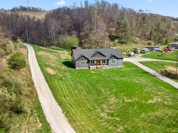 14932 Pakateal Ln, Catlettsburg, KY 41129