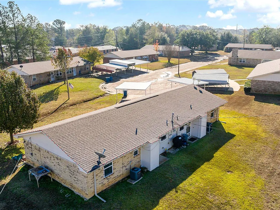 Winnsboro Village