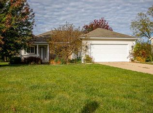 177 Nicole Dr, Brooklyn, MI 49230