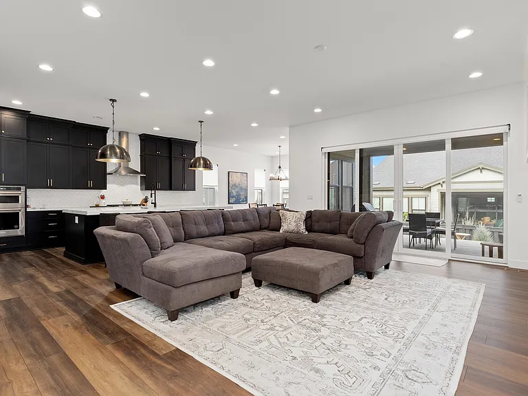 11383 Autumn Moon St — Photo 2