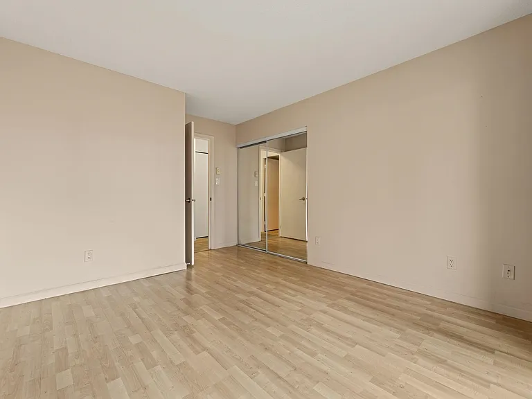 4888 Hazel St #902 — Photo 11