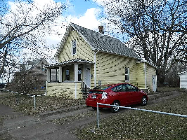 5616 Kies Ave photo 1