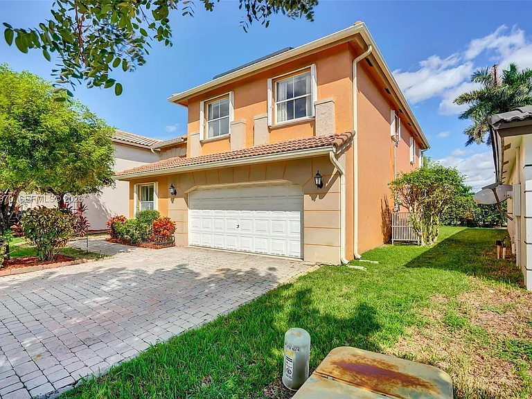 13117 SW 49th Ct — Photo 2