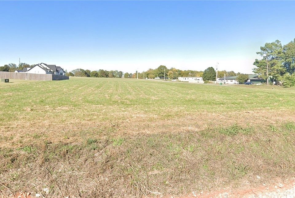 2nd image of TRACT Clyde Carnes Rd #B