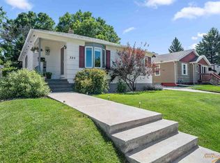 325 Cleveland St, Rapid City, SD 57701