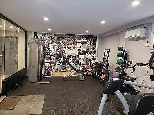 Rented by The Property Firm | media 29