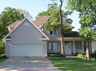 5593 Byrneland St, Fitchburg, WI 53711
