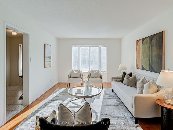 3rd image of 199 Fallingbrook St