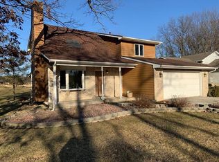 1968 Loganberry Ln, Crown Point, IN 46307