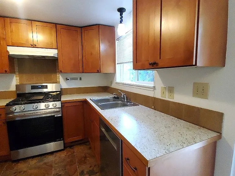 2906 Kenoyer Ct — Photo 4