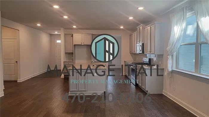 3430 Long Creek Dr — Photo 6