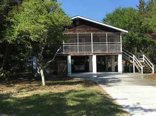 97 Eutaw Ln, Pawleys Island, SC 29585