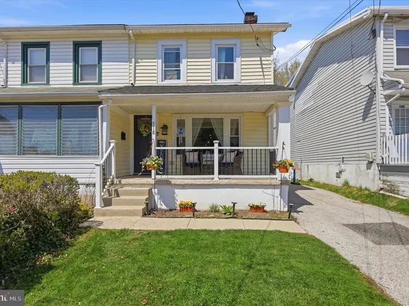 718 Preston Ave, Bryn Mawr, PA 19010