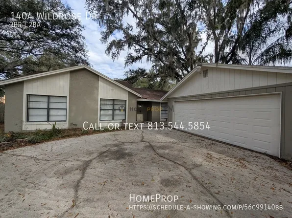 1404 Wildrose Dr, Lutz, FL 33549