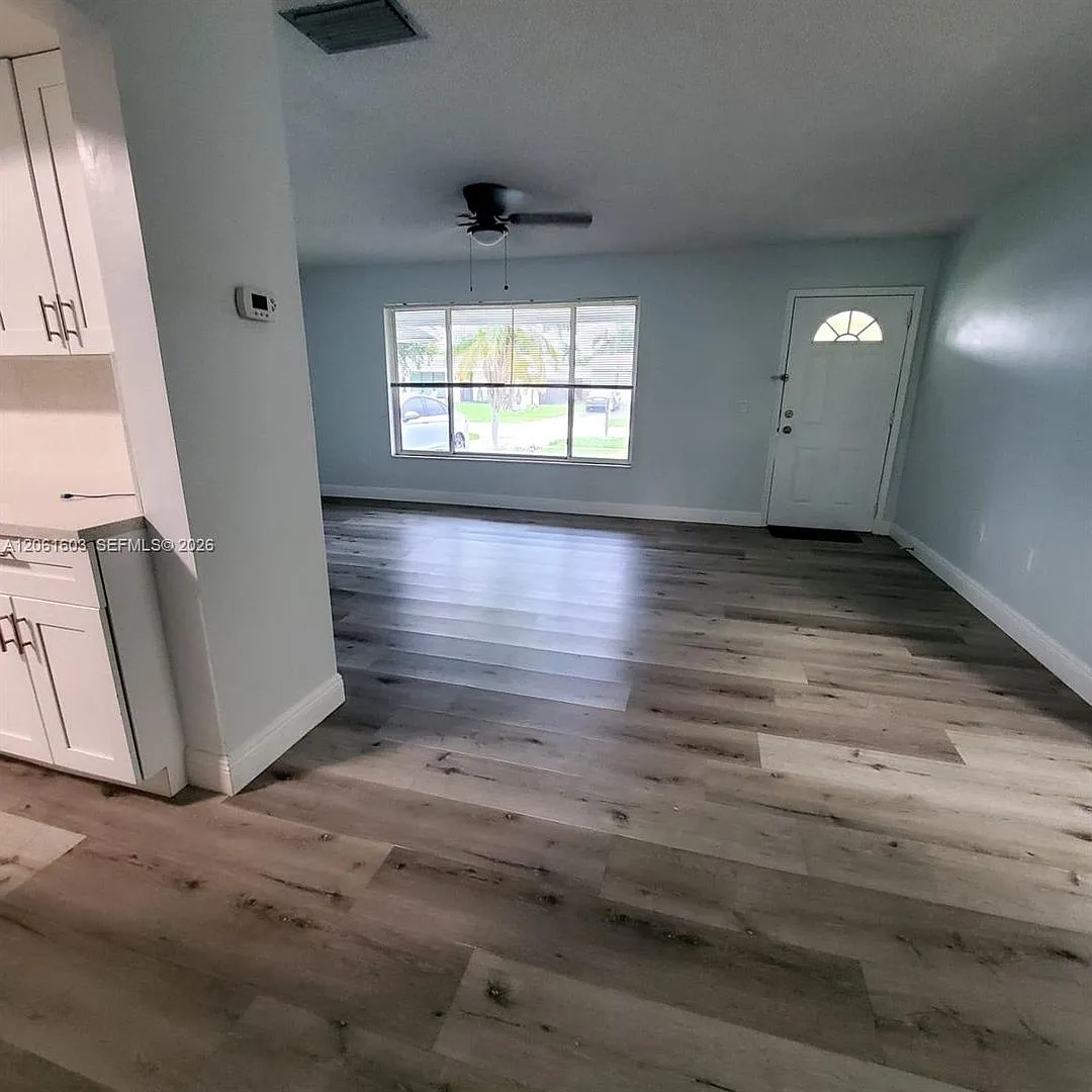 9740 NW 25th Street N/A, Sunrise, FL 33322 - 2708 — Photo 4