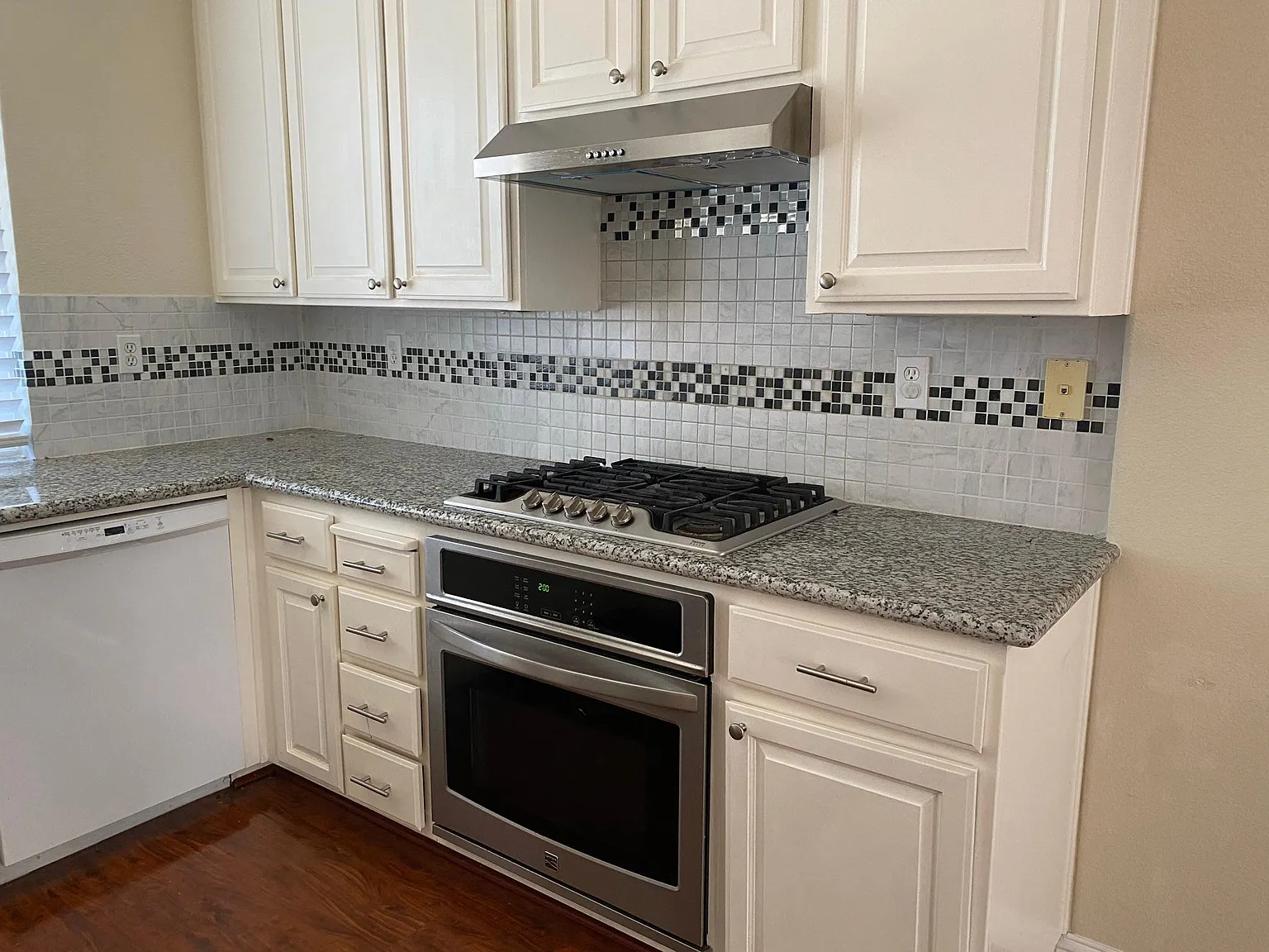 38598 Steinbeck Ter — Photo 2