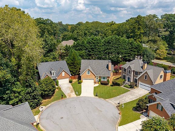 4th image of 3928 Thawley Ct