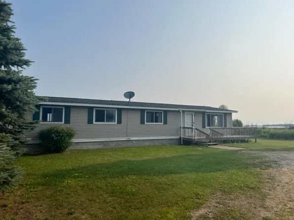 23693 S Cole Rd, Pickford, MI 49774