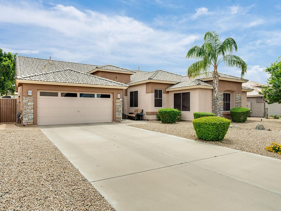 1st image of 6895 W El Cortez Pl