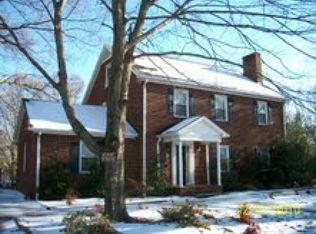 111 Bradford Dr, Charlotte, NC 28208