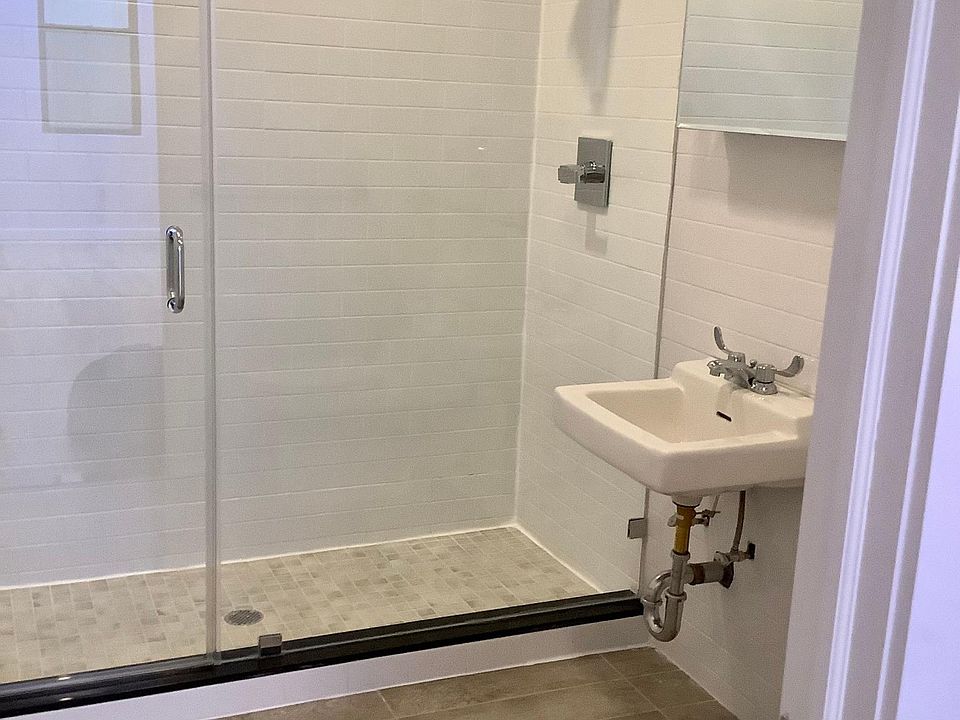 2nd image of 1-71 Fresh Pond Rd #1