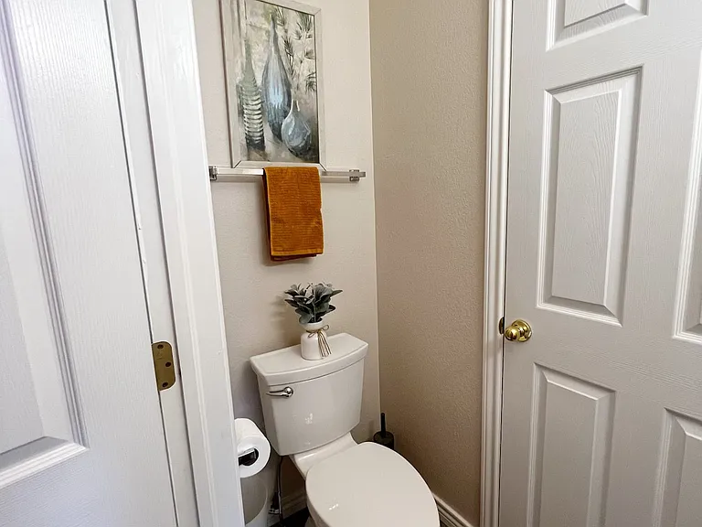 818 S Terry St — Photo 10