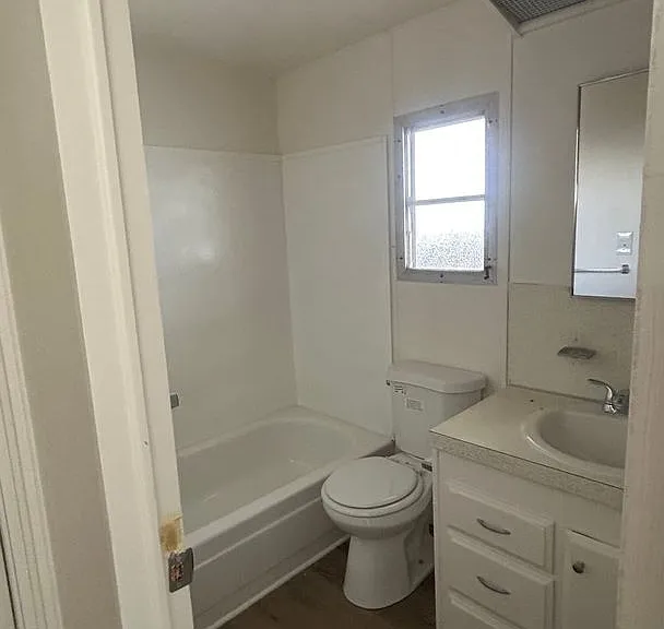 750 Santa Clara Cir — Photo 8