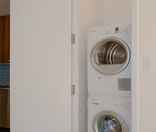 3rd image of 2 Cooper Sq APT 3N