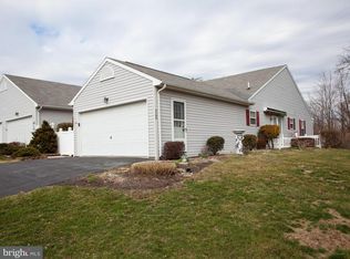 5766 Hidden Lake Dr, Harrisburg, PA 17111