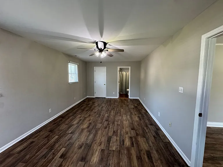 3061 Lee Rd — Photo 6